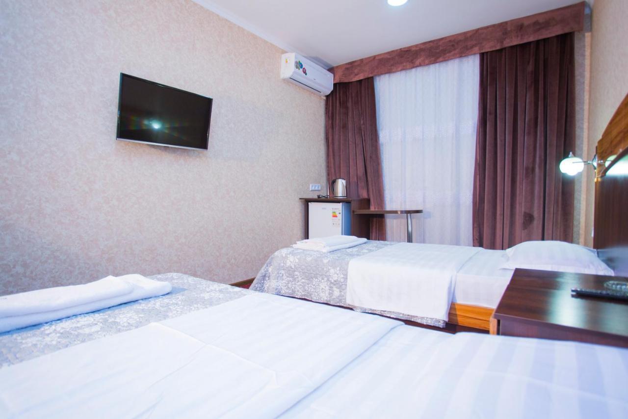 Reikartz Surxon Termez Hotel Buitenkant foto