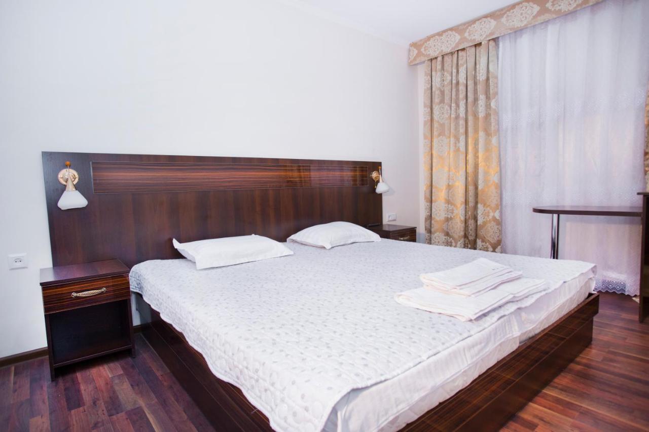Reikartz Surxon Termez Hotel Buitenkant foto